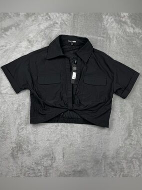 Fashion Nova catch me chillin’ top in black sz M new w tags